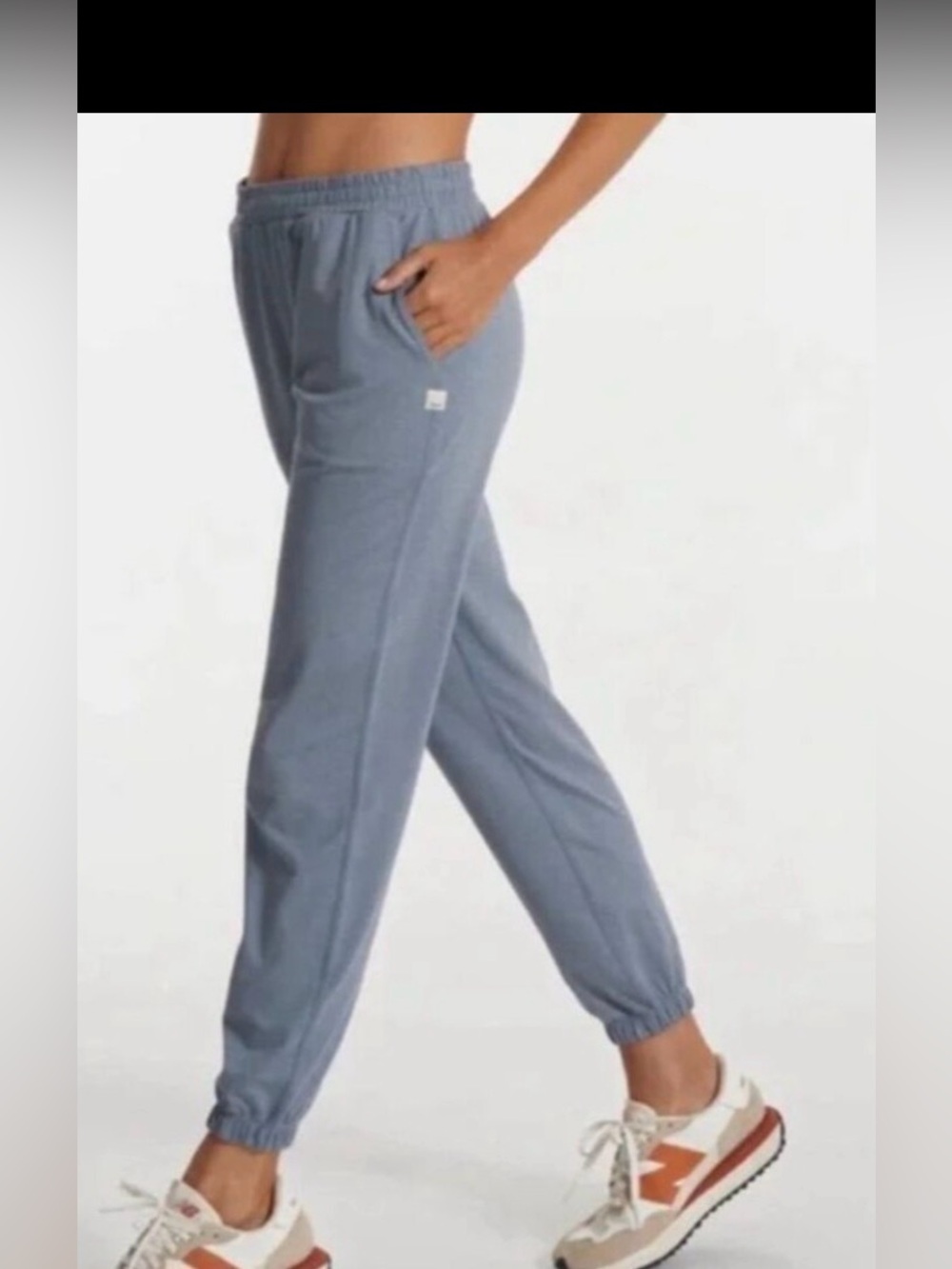 Vuori Boyfriend Sweatpant/Performance Jogger Heather blue
Medium
VGUC
